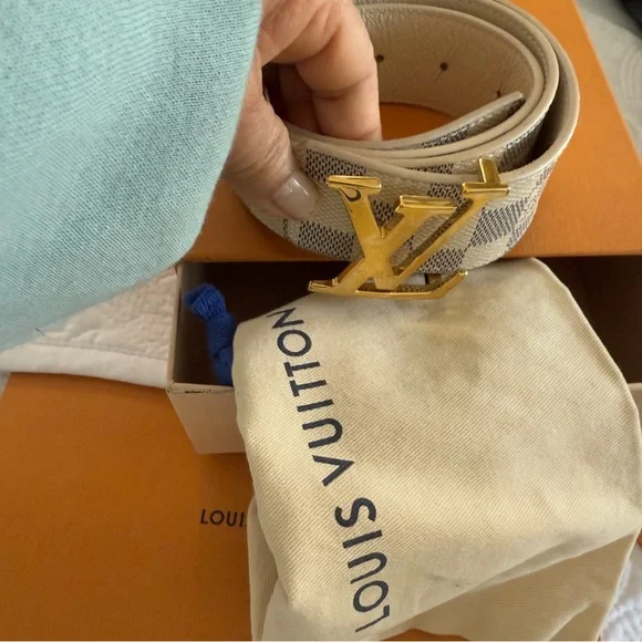 Louis Vuitton Damier Azur Canvas Belt With A Gold Tone Buckle Reversible - Picture 11 of 11